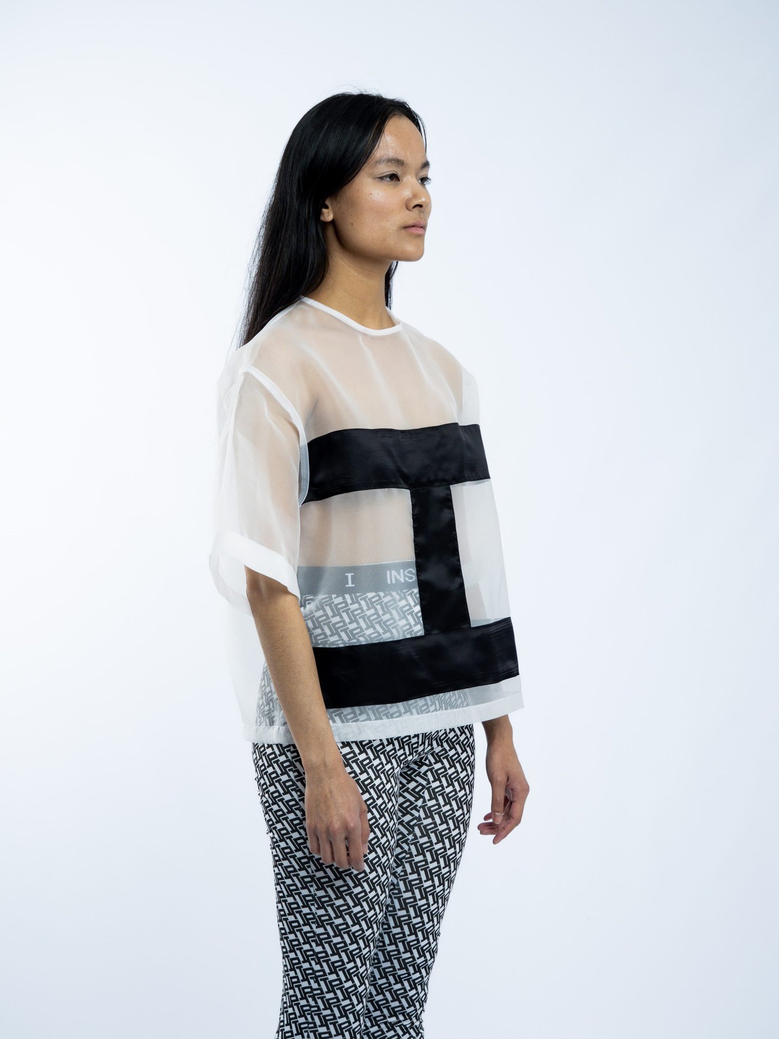 White insolence blouse – Image 5